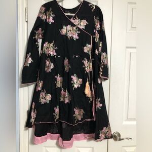 Garnet clothing NWT Floral Black and Pink Dress tassel high low cotton medium